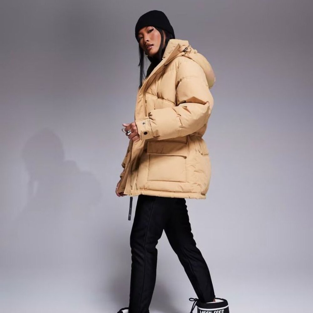 ASOS 4505 Ski Drawstring Waist Insulated Ski Jacket with Hood in Caramel - Picture 2 of 8